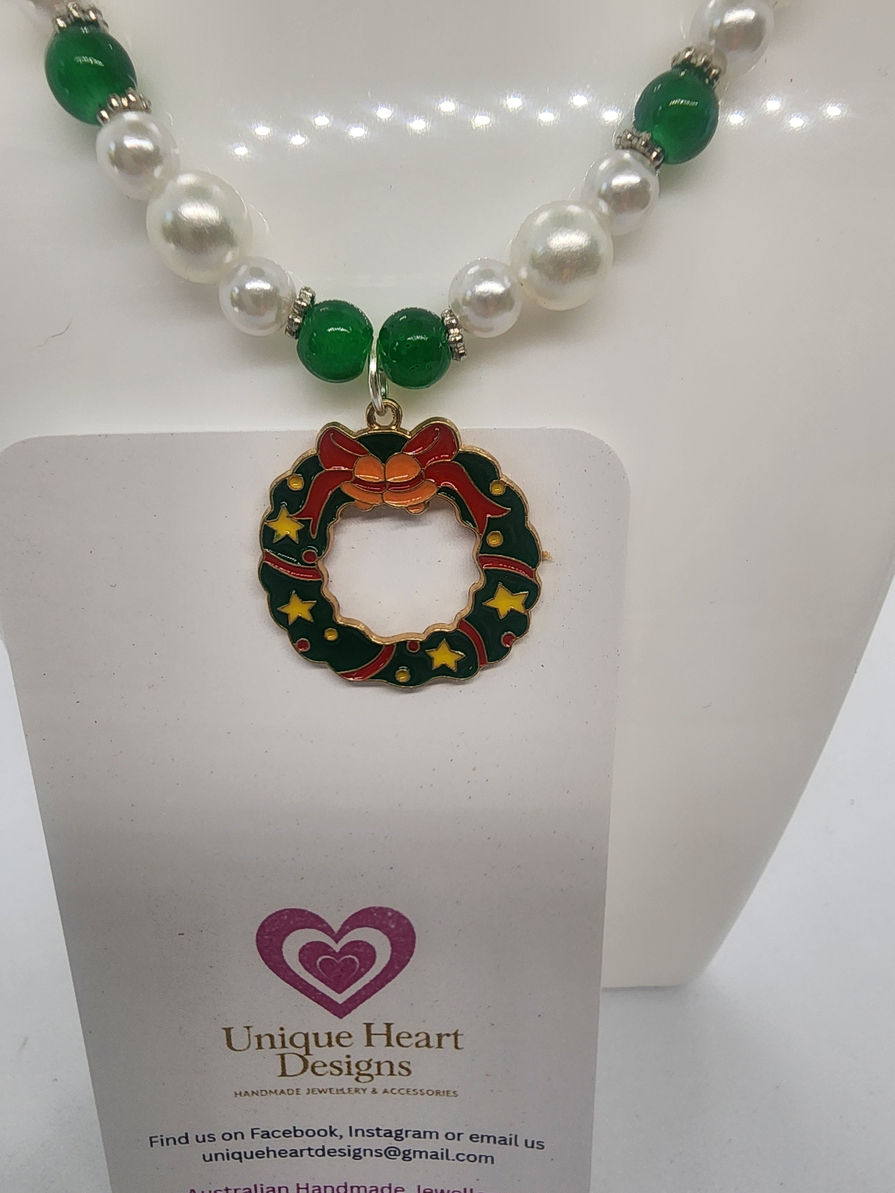 Christmas Necklace #0080